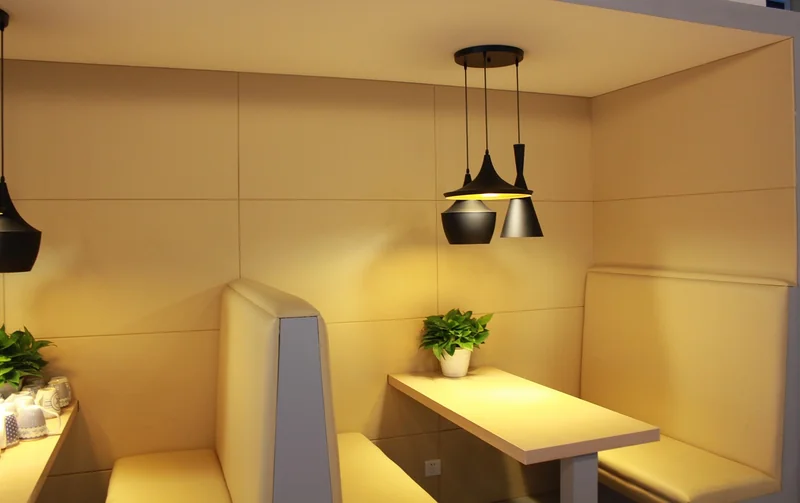 Quelle lumière choisir pour ma lampe de chevet, chaude ou froide ?