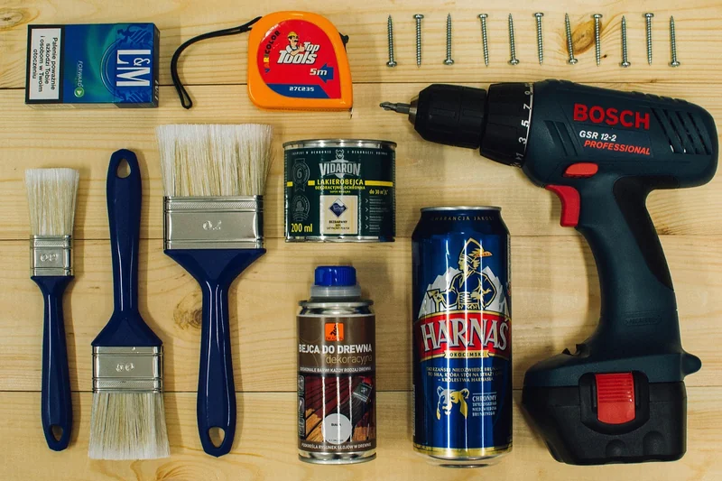 Les outils indispensables pour réparer un mur